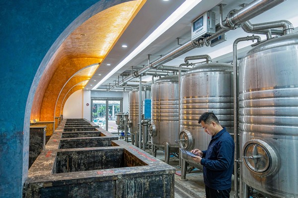 白酒酿造行业MES解决方案：窖池发酵过程与年份批次管理